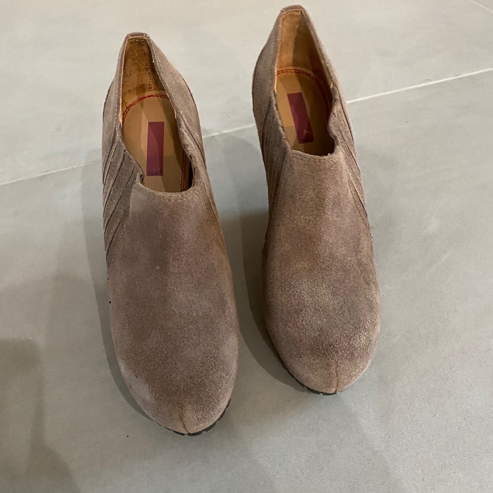 Platform wedge boots brown suede